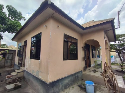 NYUMBA ROOM 3,FREMU 1 MSONGOLA