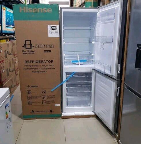 Hisense bottom freezer