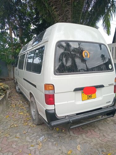 Toyota hiace 2RZ petrol  auto