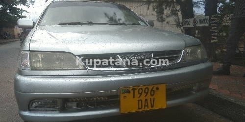 Toyota Carina TI inauzwa