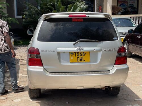 Toyota kluger 