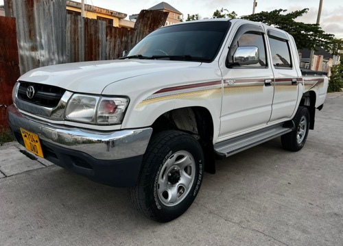 Toyota hilux