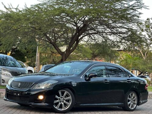 Toyota Crown Athlete chassis 