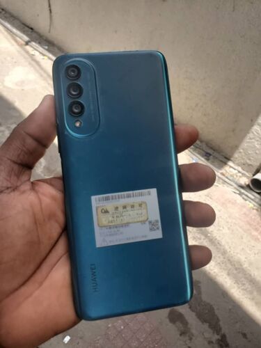 HUAWEI NOVA 10Z