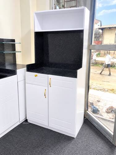 Kitchen cabinets 