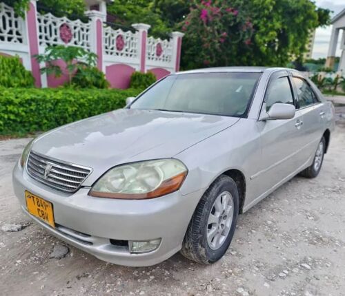 TOYOTA grande mark 2