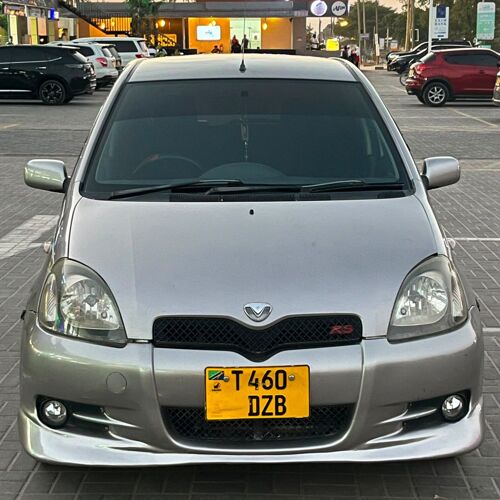 Vitz old model Rs