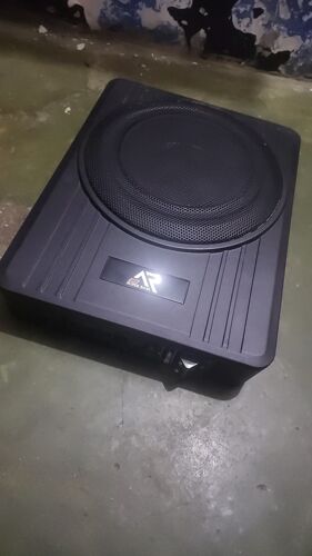 underseat subwoofer