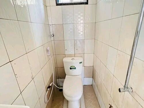 SINZA CHUMBA CHOO NDANI