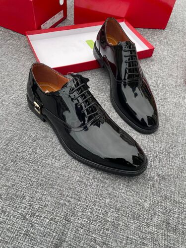 New&shiny moccasins 