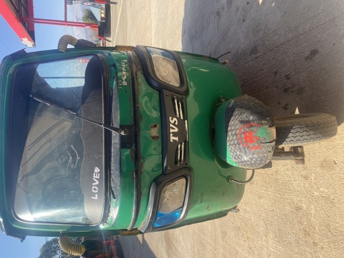 🚖 BAJAJI TVS INAUZWA IRiNGA