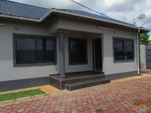 3bedrooms for rent at Bamaga 