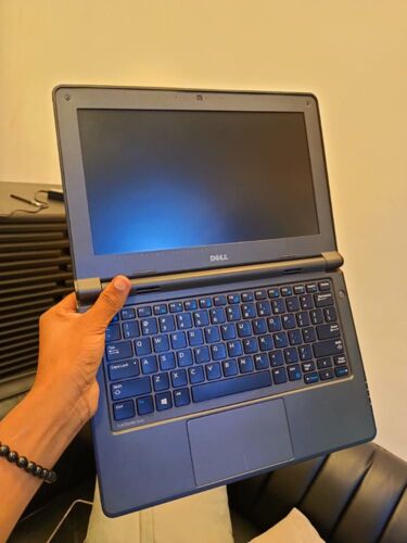 Dell laptop 3150 intelll