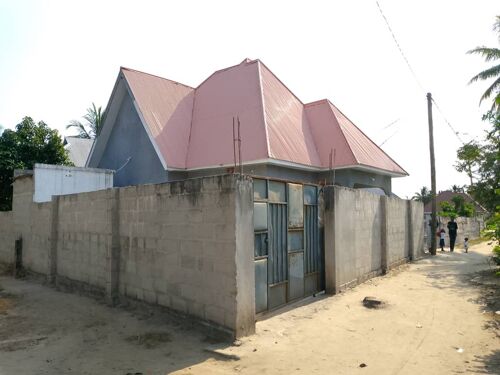 Nyumba inauzwa chanika 37