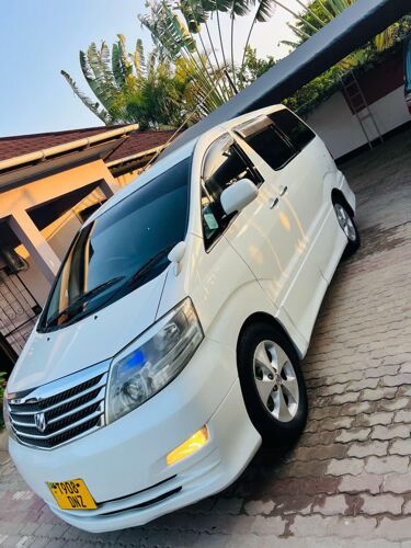 TOYOTA ALPHARD CC 2360 FULL AC