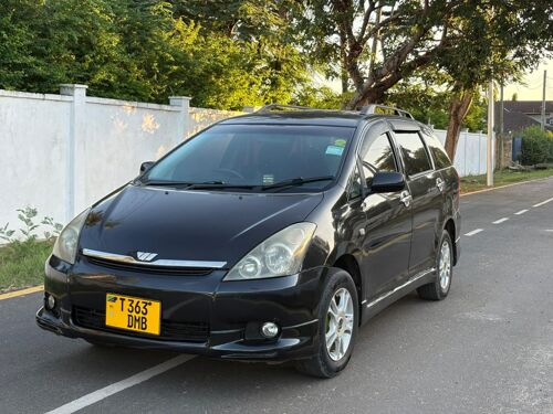 Toyota Wish Nzuri sana 