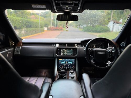 Range Rover vague Nzuri 