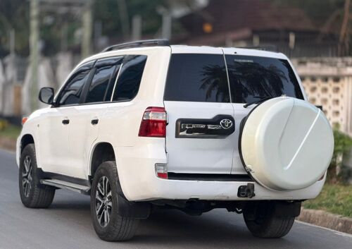 Land cruiser Gx manyu dzel 